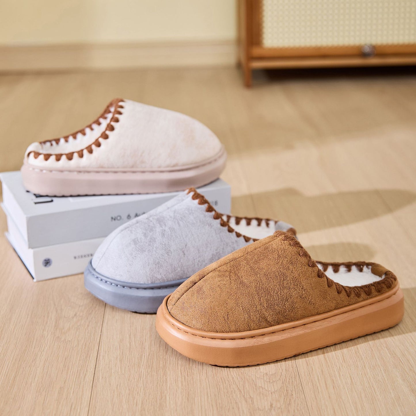 Unisex Cozy Indoor Non-slip Slippers